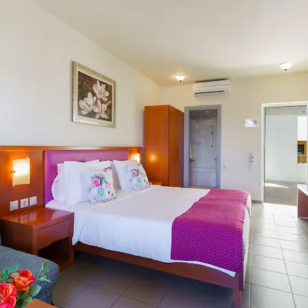 Kos Palace Тигаки